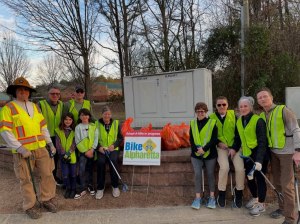 Adopt-A-Mile in Alpharetta keeps Cumming Street looking great